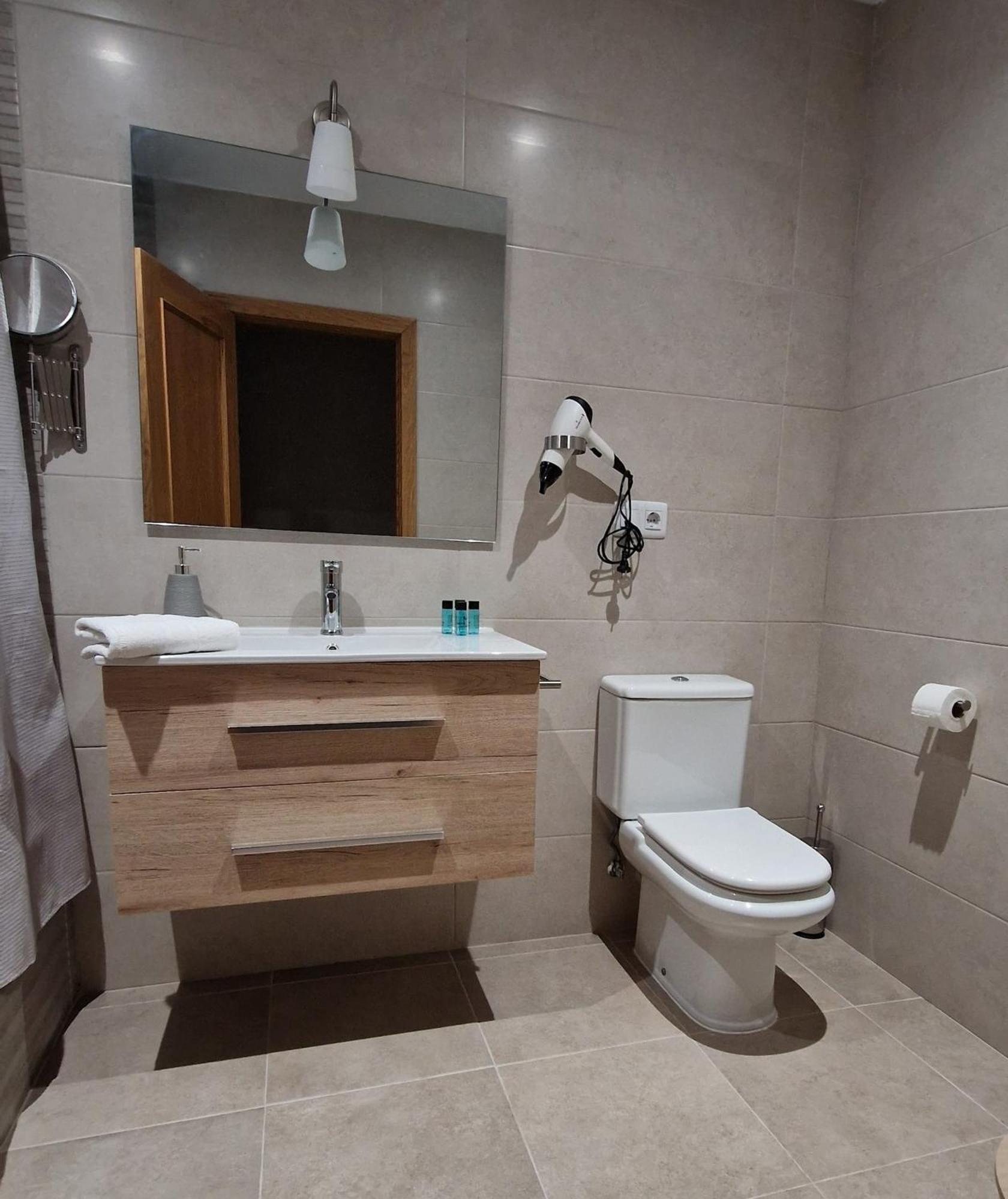 Apartamento Turistico Altora Томелосо Екстериор снимка